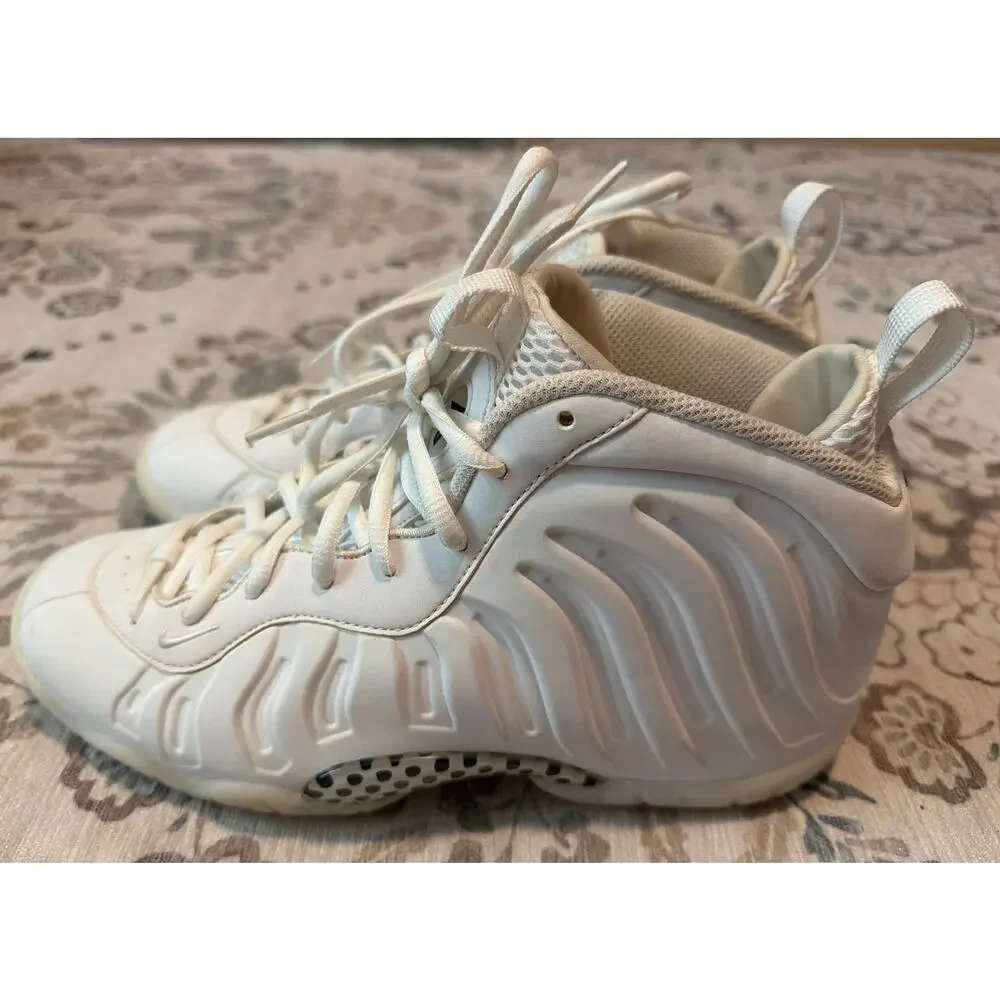 Nike Little Posite One GS Triple White Size 7Y Foamposite HQ1959-100 VNDS No Box